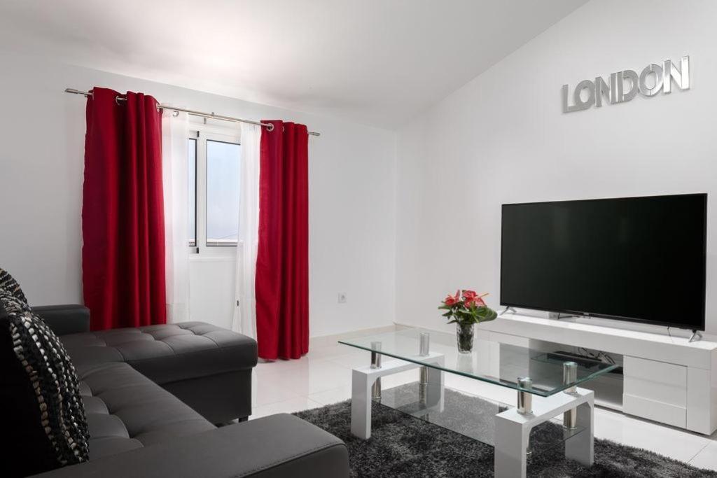 Casa Santana Apartment Estreito Da Calheta ภายนอก รูปภาพ