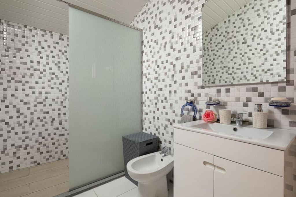 Casa Santana Apartment Estreito Da Calheta ภายนอก รูปภาพ
